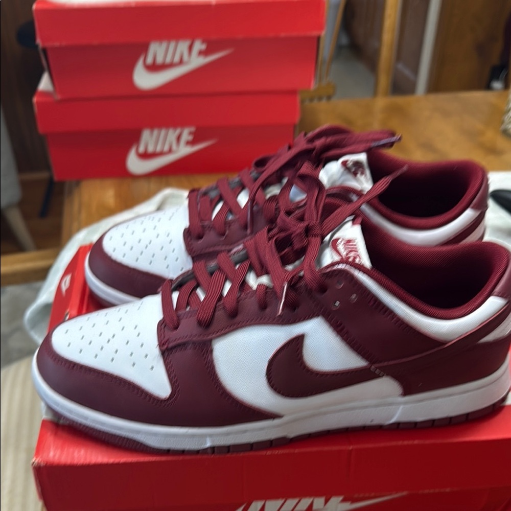 Dunk team red